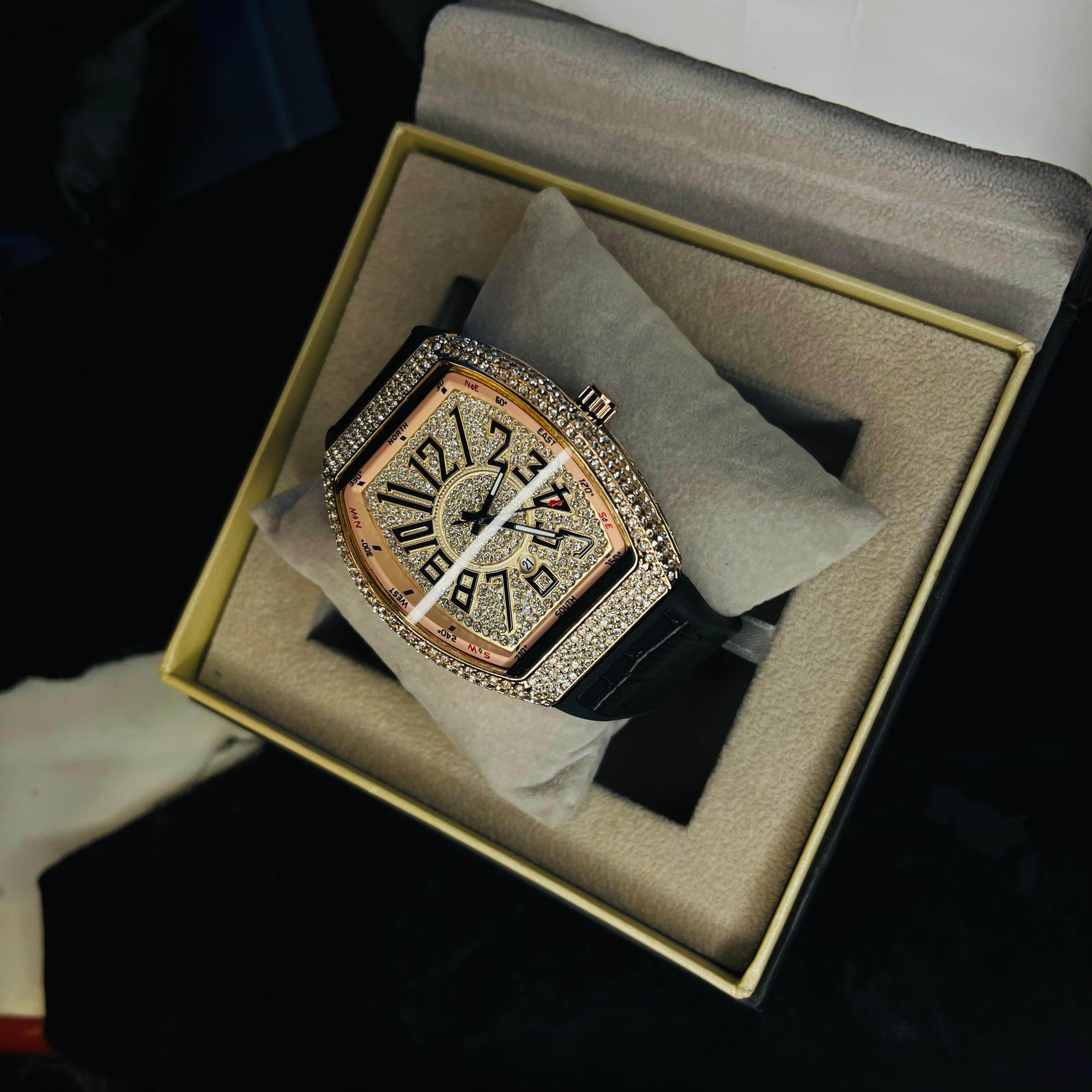 Franck Muller Rose Gold Diamond Dial Hybrid Strap Date Function Quartz Watch For Men