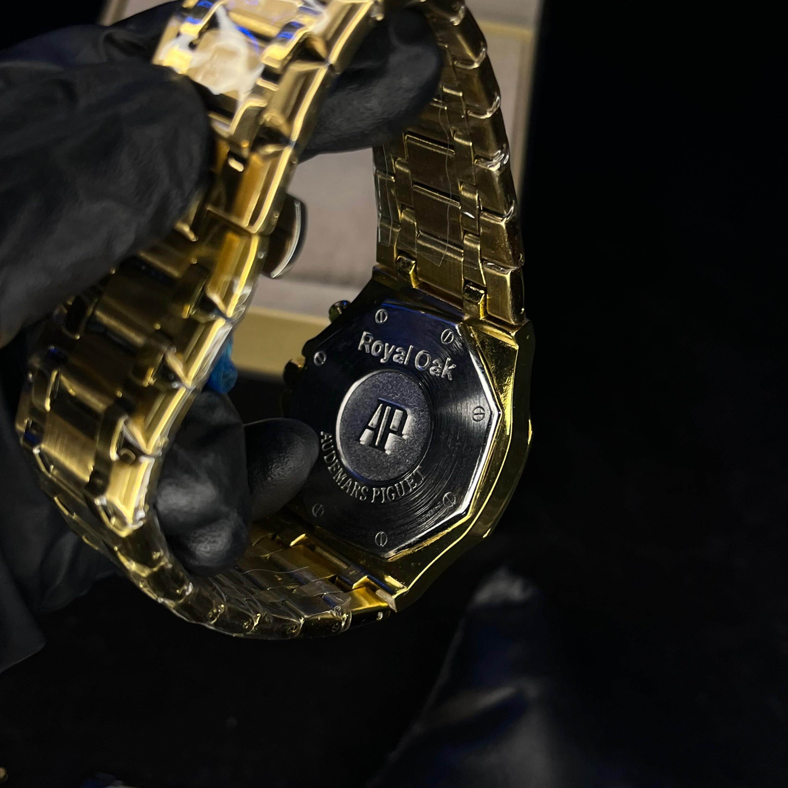 Audemars Piguet Royal Oak Gold Dial Diamond Bezel Gold Chain Date Function Quartz Watch For Men