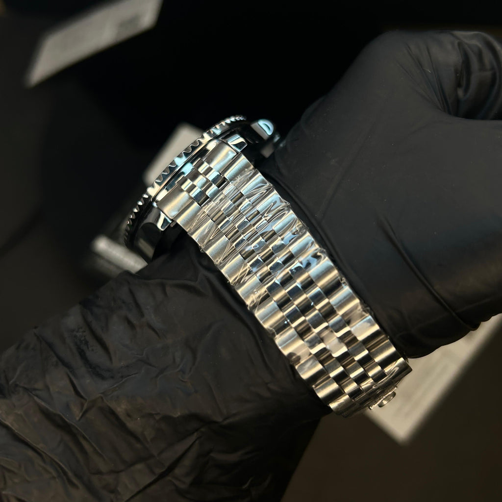 RLX GMT Master II Pepsi Semi-Automatic Watch with Black Dial and Jubilee Stainless Steel Bracelet