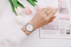 CURREN Women's Quartz Stainless Steel Chain Texture Dial Watch